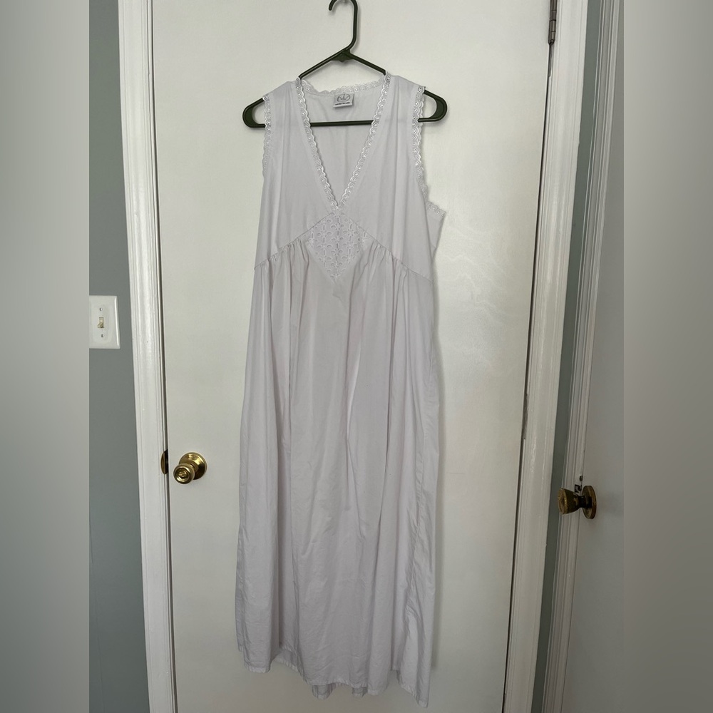 Laneway The Label White Lace Trim Dress